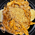 Best Chicken Pad Thai in Alexandria, VA