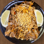 Best Beef Pad Thai in Alexandria, VA